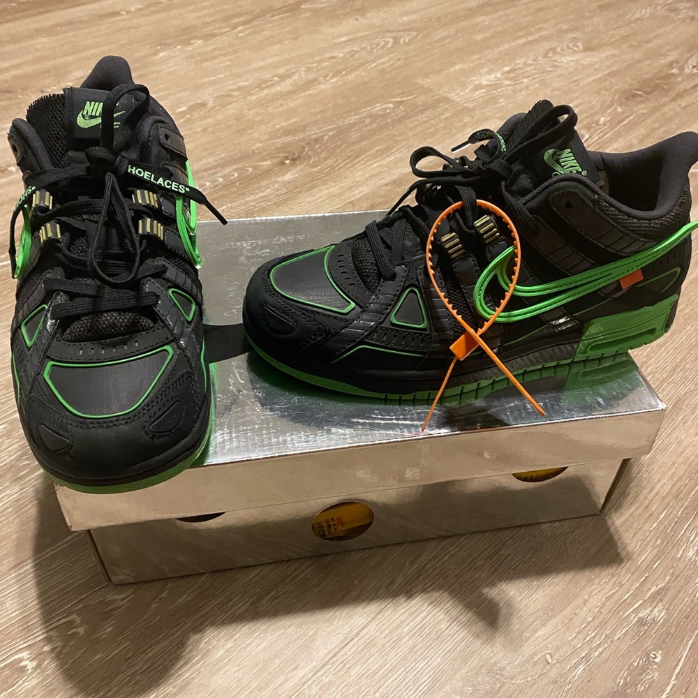 Off-White Rubber Green Dunks